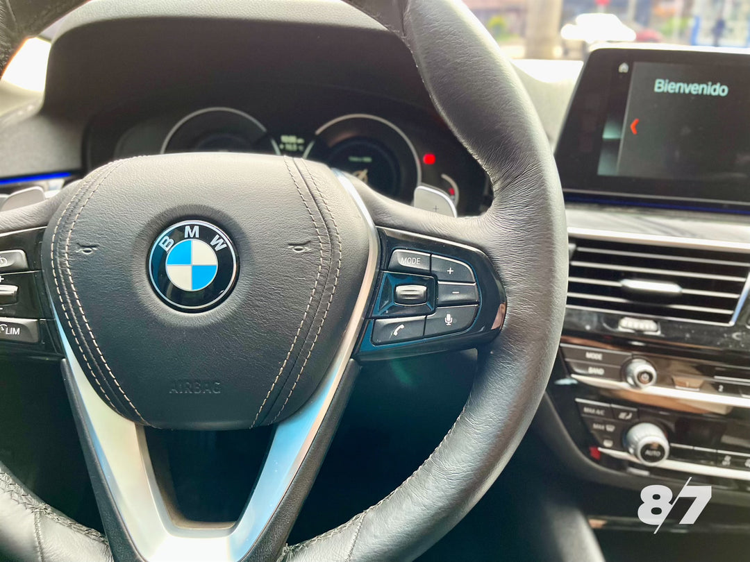 BMW 520i
