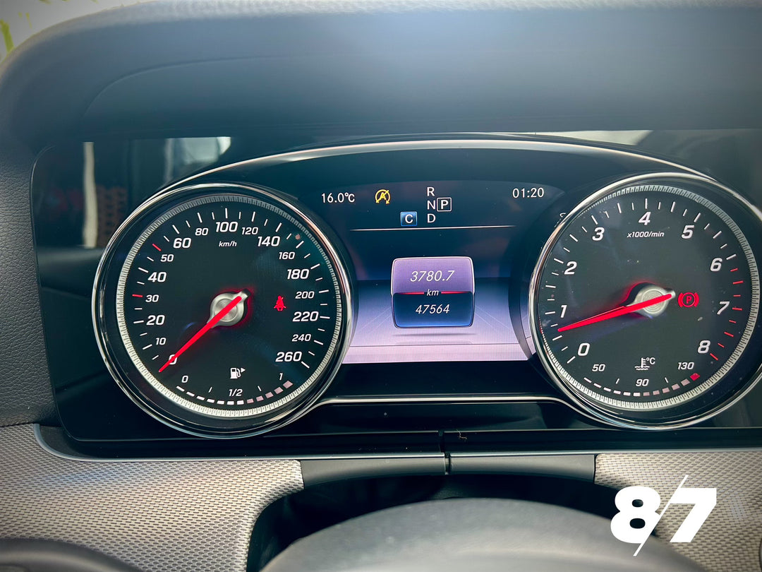MERCEDES BENZ E 200