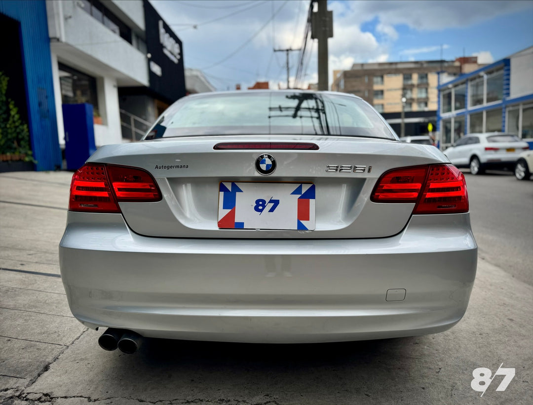 BMW 325i CABRIOLET