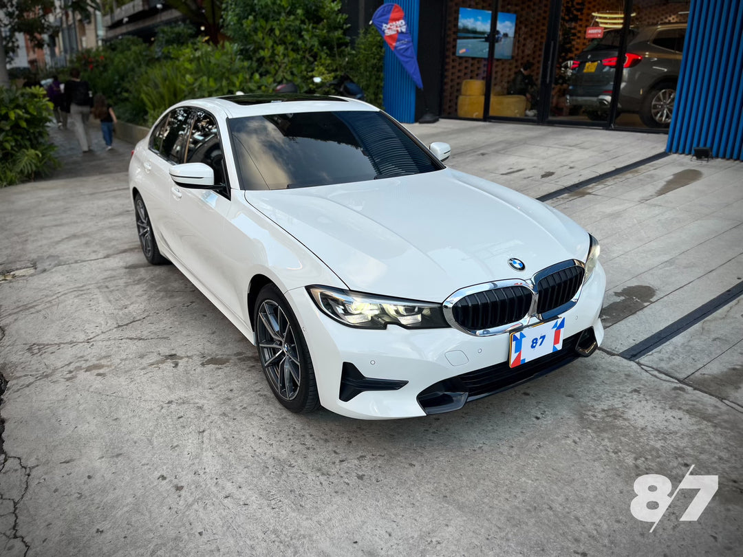 BMW 330i SportLine