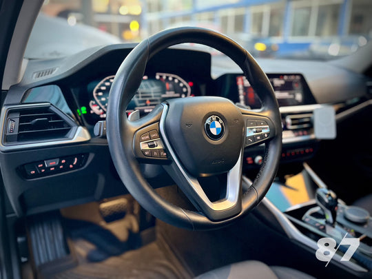 BMW 330i SportLine