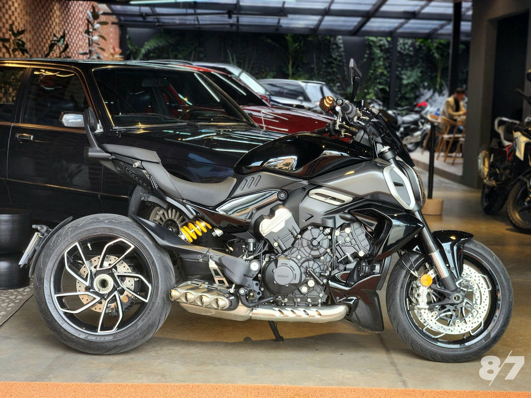 DUCATI XDIAVEL V4 S