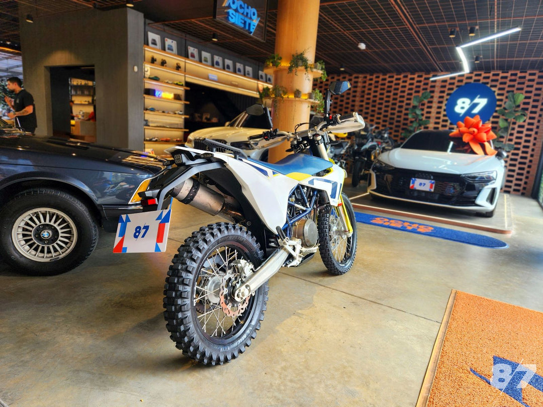 HUSQVARNA 701 ENDURO