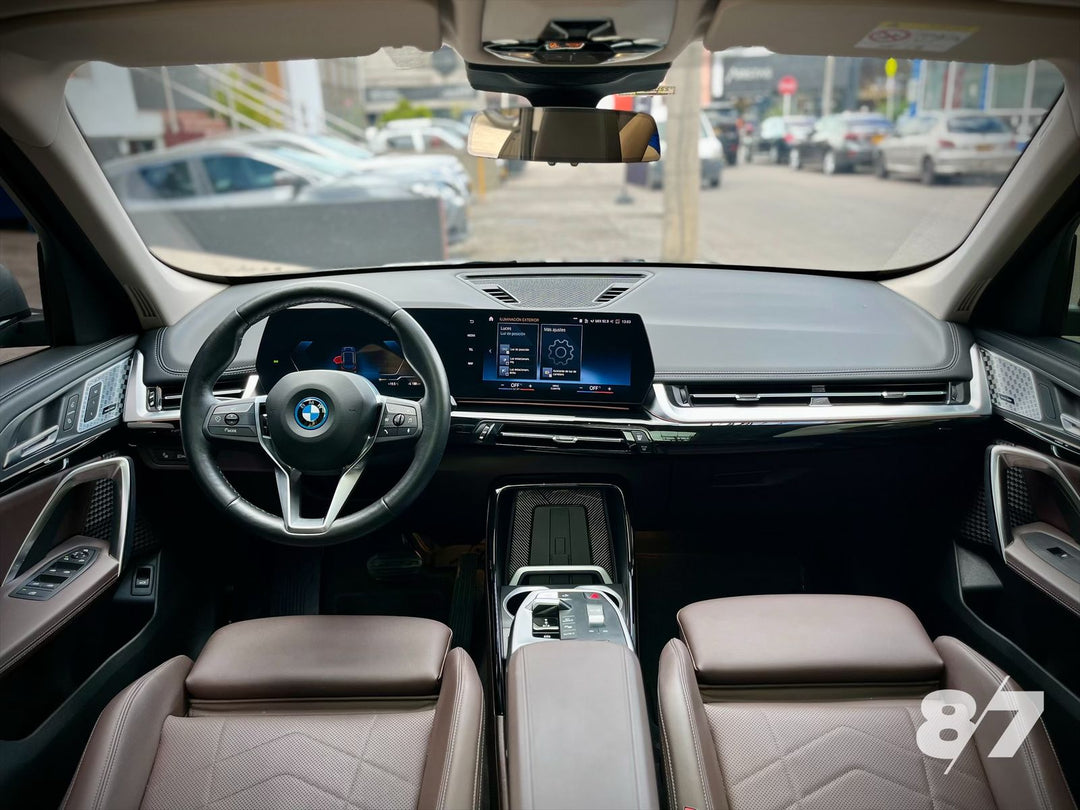 BMW IX1 XDRIVE 30