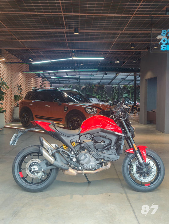 DUCATI MONSTER