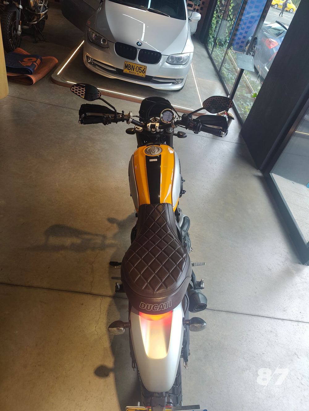 DUCATI SCRAMBLE 800