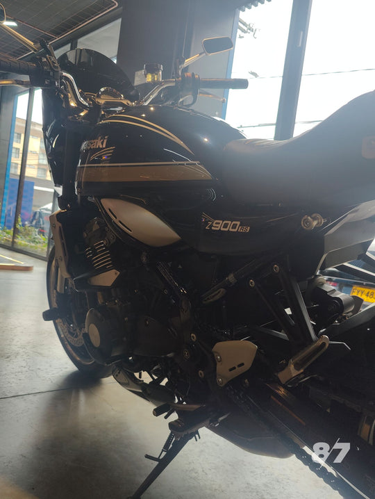 KAWASAKI Z 900 RS